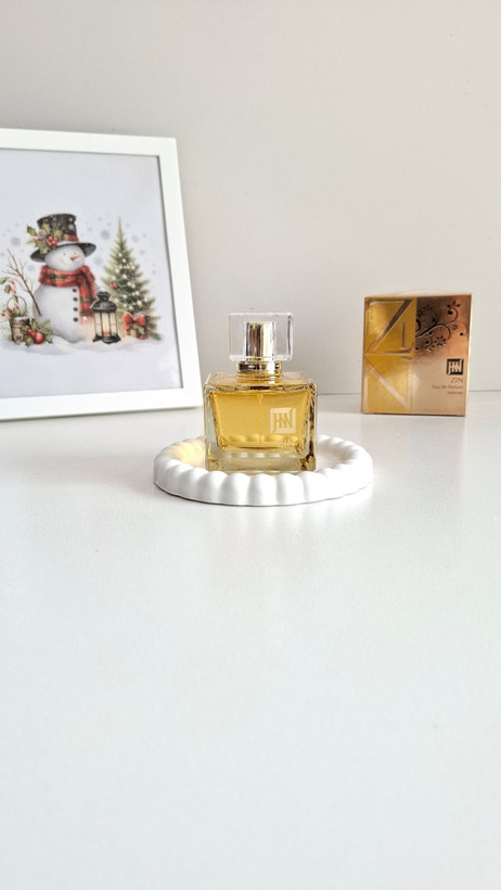 ادکلن زن طلایی شرکت جانوین