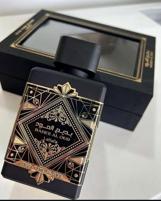 ادکلن مردانه زنانه شرکت لطافه مدل بدیع العود حجم 100 میل