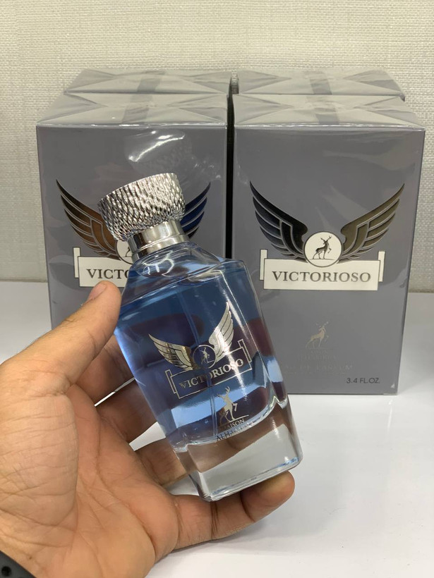 ادکلن مردانه شرکت الحمبرا مدل ویکتوریسو رایحه اینوکتوس حجم 100 میل